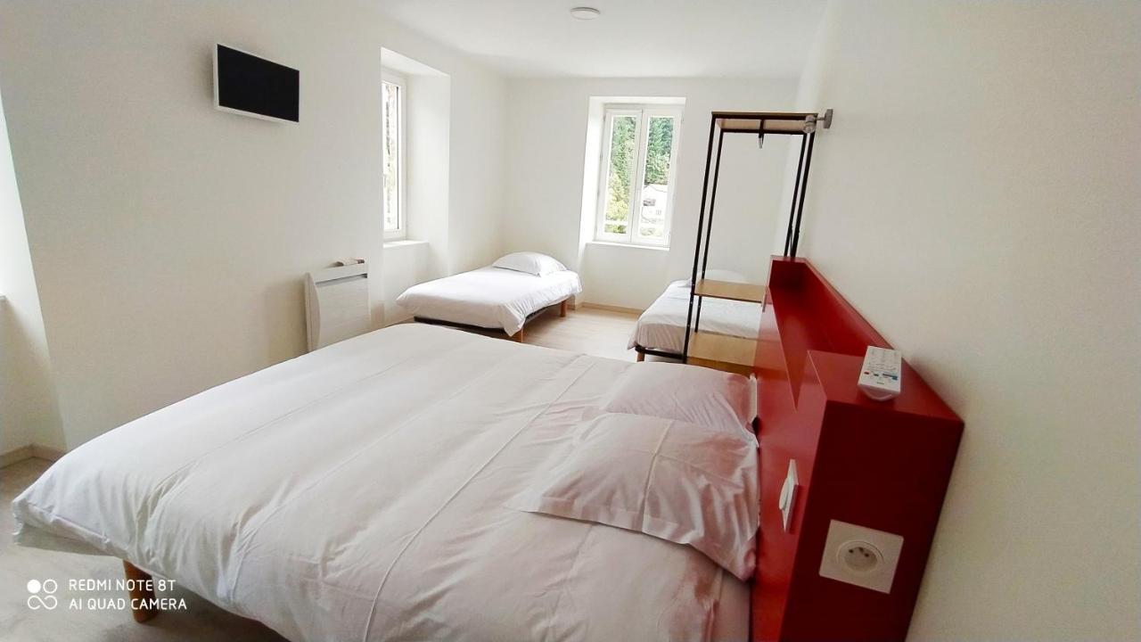 Le Payanke Ardechois Hotell Saint-Martin-de-Valamas Exteriör bild